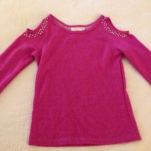 Cold shoulder Studded top